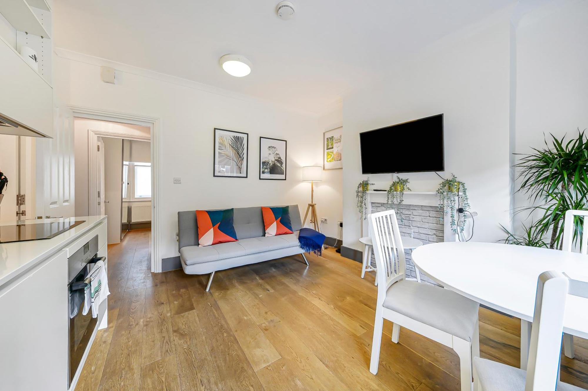 Modern One Bedroom In Fitzrovia, Central Londen Buitenkant foto